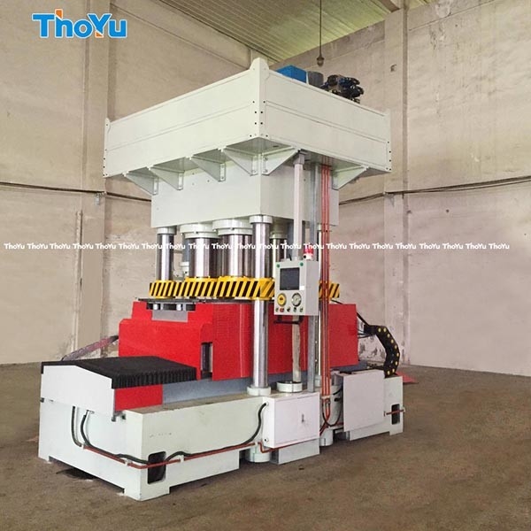 Tunisia Pressed Wood Pallet Making Machine For Materials Reusing